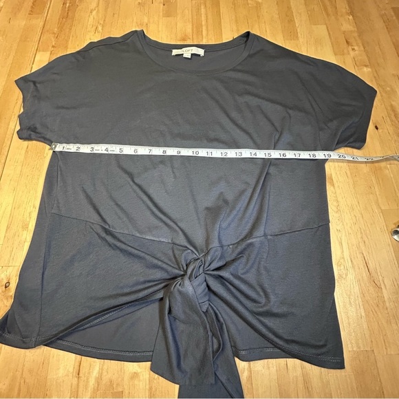 2 for$15 Loft Navy Blue Short Sleeve Top with Tie Front - Picture 7 of 9